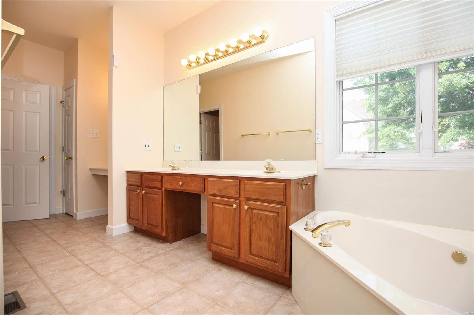 Whitestone Farm - Residential
