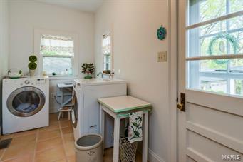 Thompson Amd - Residential