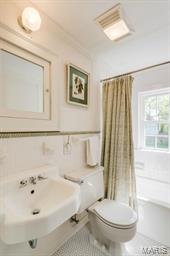 Thompson Amd - Residential