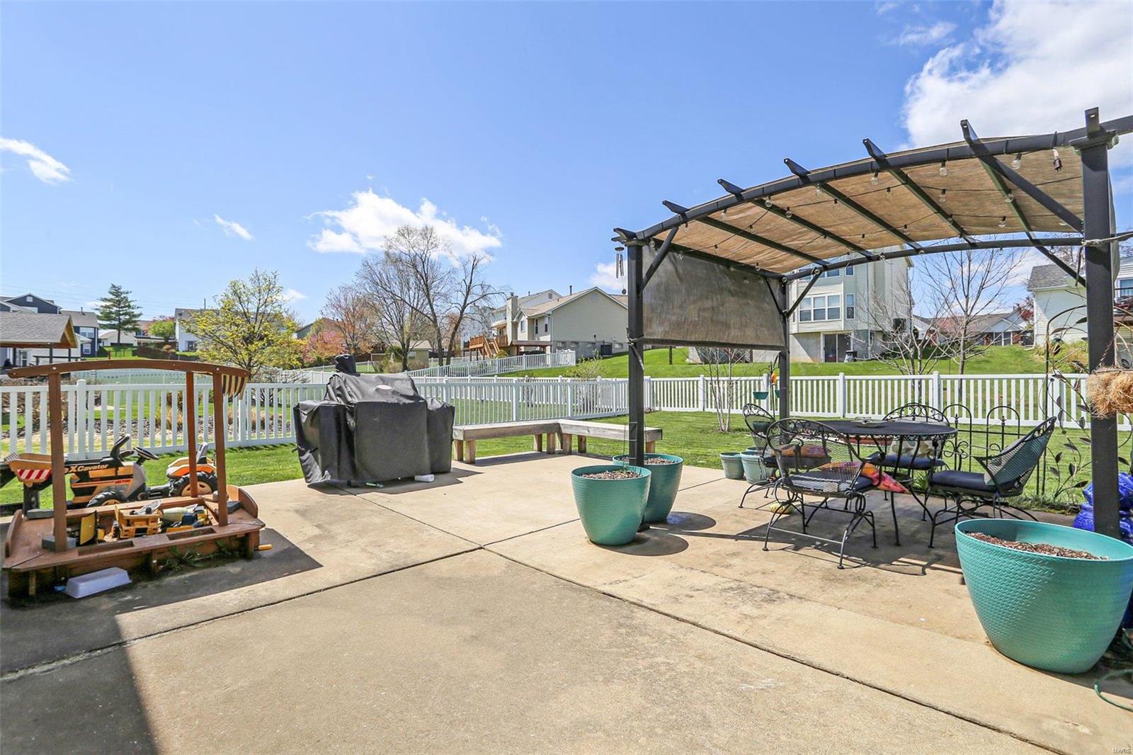 Vlgs At Dardenne Bates Village - Residential