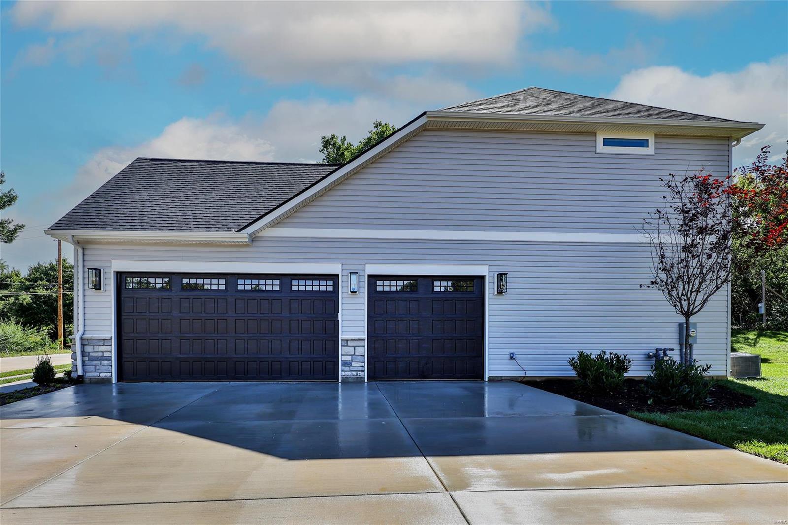 Birdie Lane - Residential