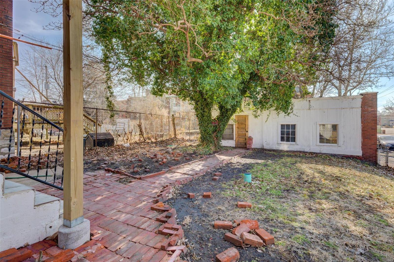 Lindell Tr Add - Residential