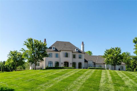 Photo of 549 S Mason Road, Town and Country, MO 63141 (MLS # 24020320)