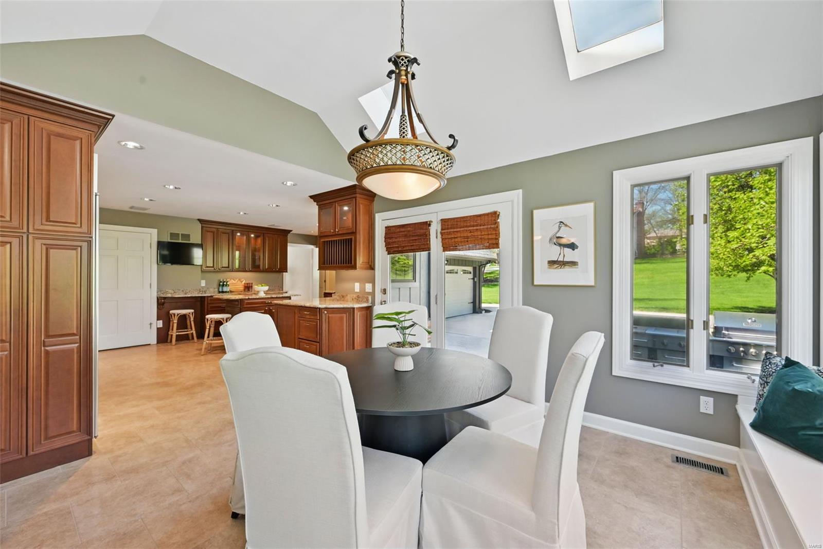 Van Courtland Place - Residential