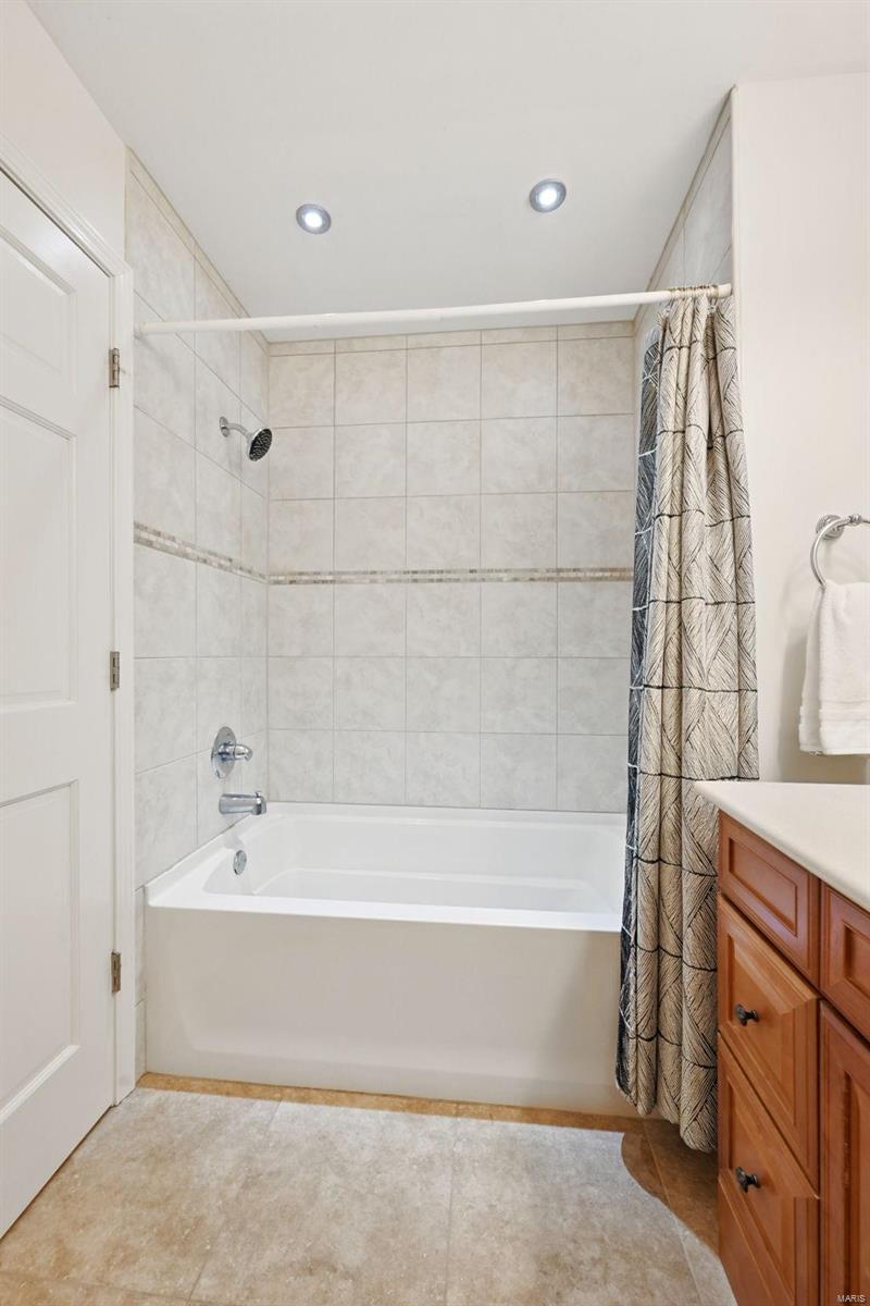 Van Courtland Place - Residential