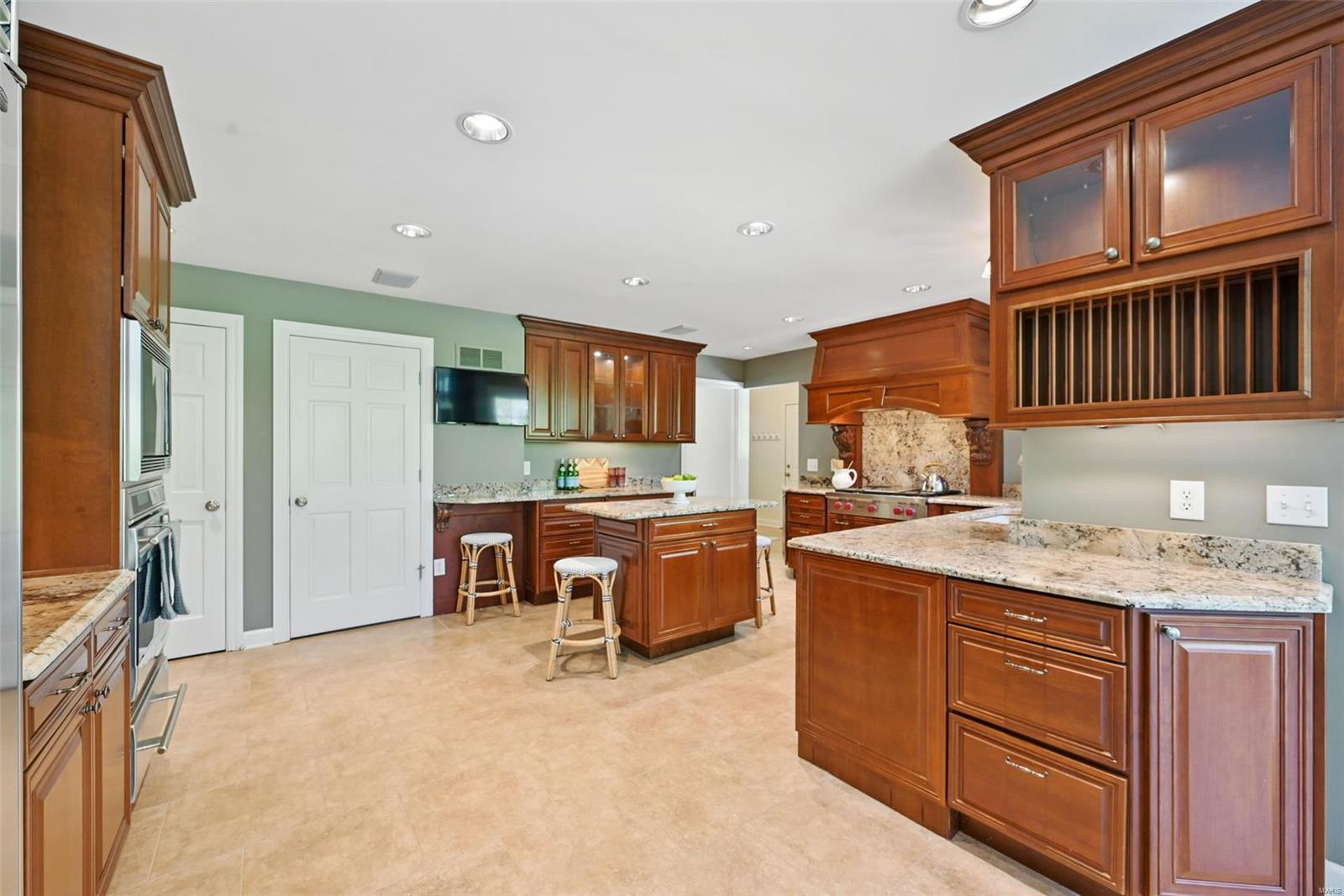 Van Courtland Place - Residential