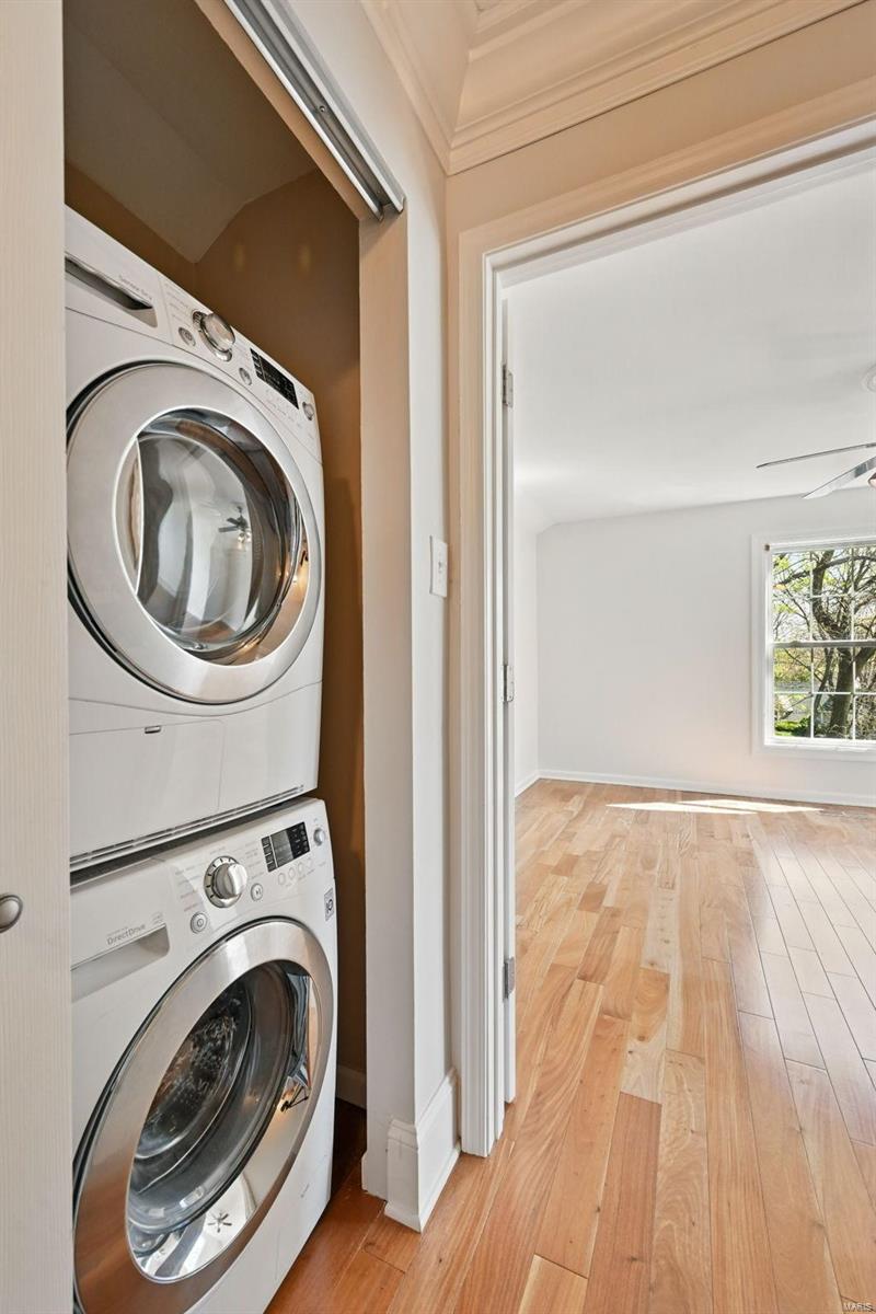 Van Courtland Place - Residential