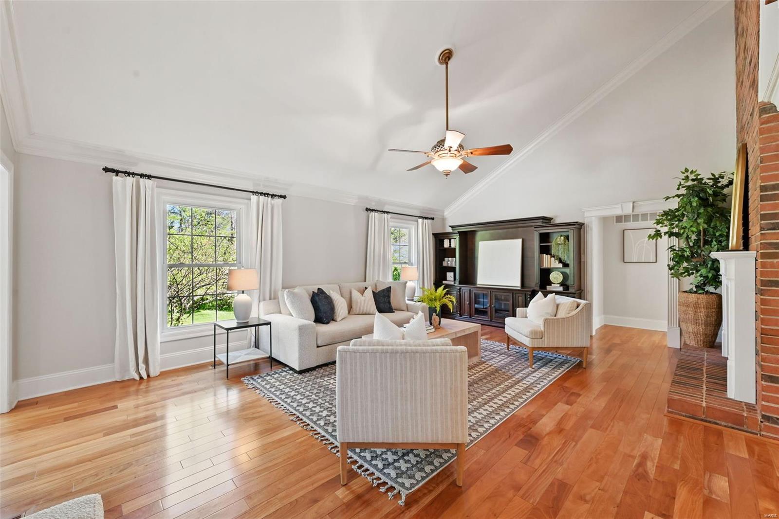 Van Courtland Place - Residential