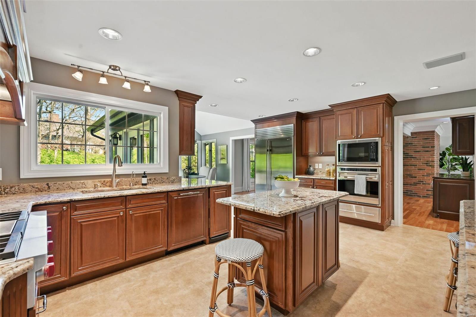 Van Courtland Place - Residential