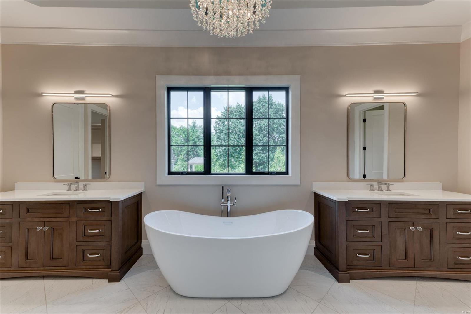 Chatsworth Place - Residential