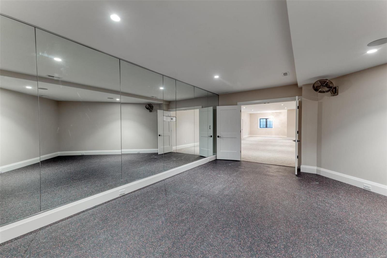 Chatsworth Place - Residential