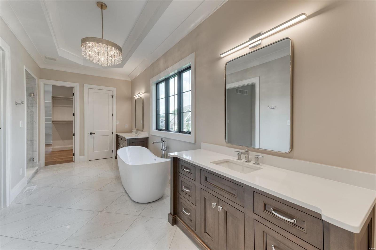 Chatsworth Place - Residential