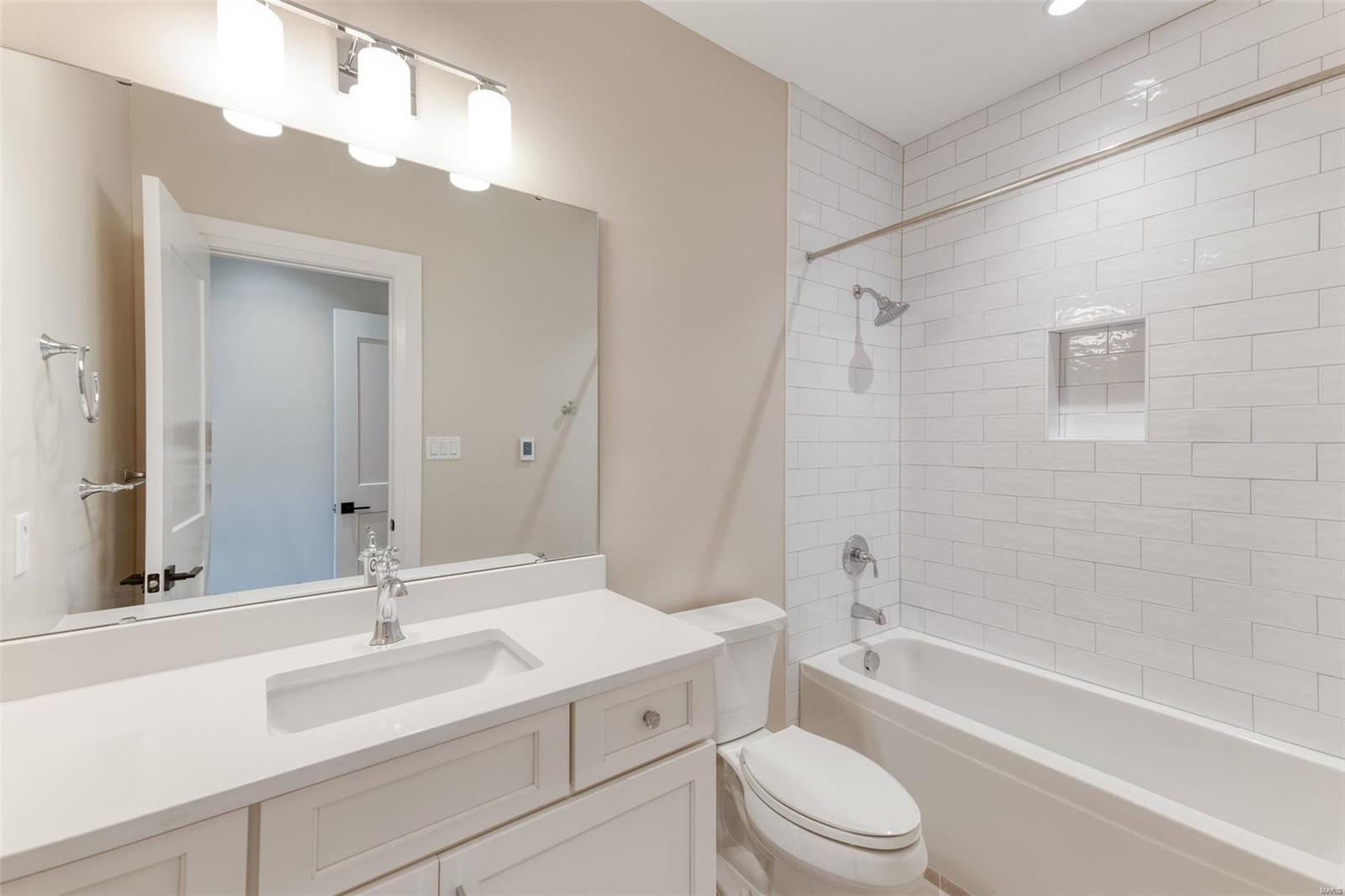 Chatsworth Place - Residential