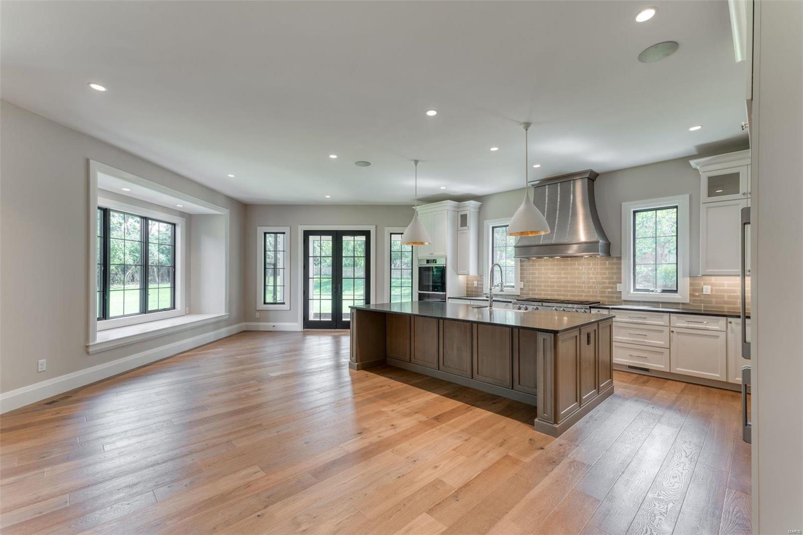 Chatsworth Place - Residential