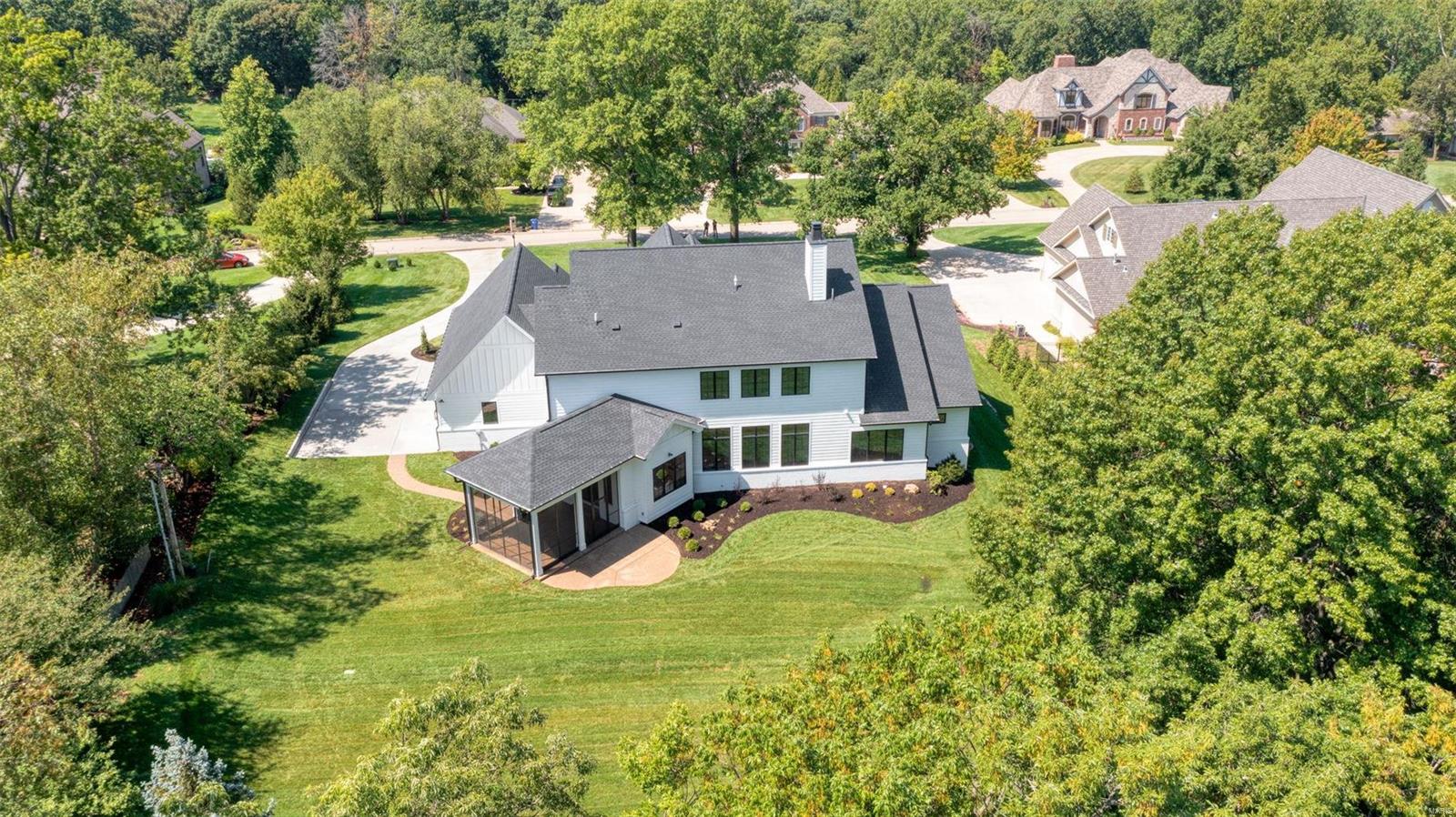 Chatsworth Place - Residential