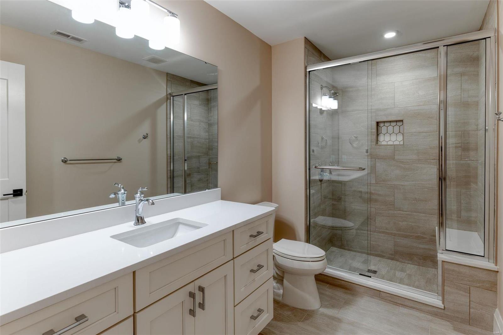 Chatsworth Place - Residential