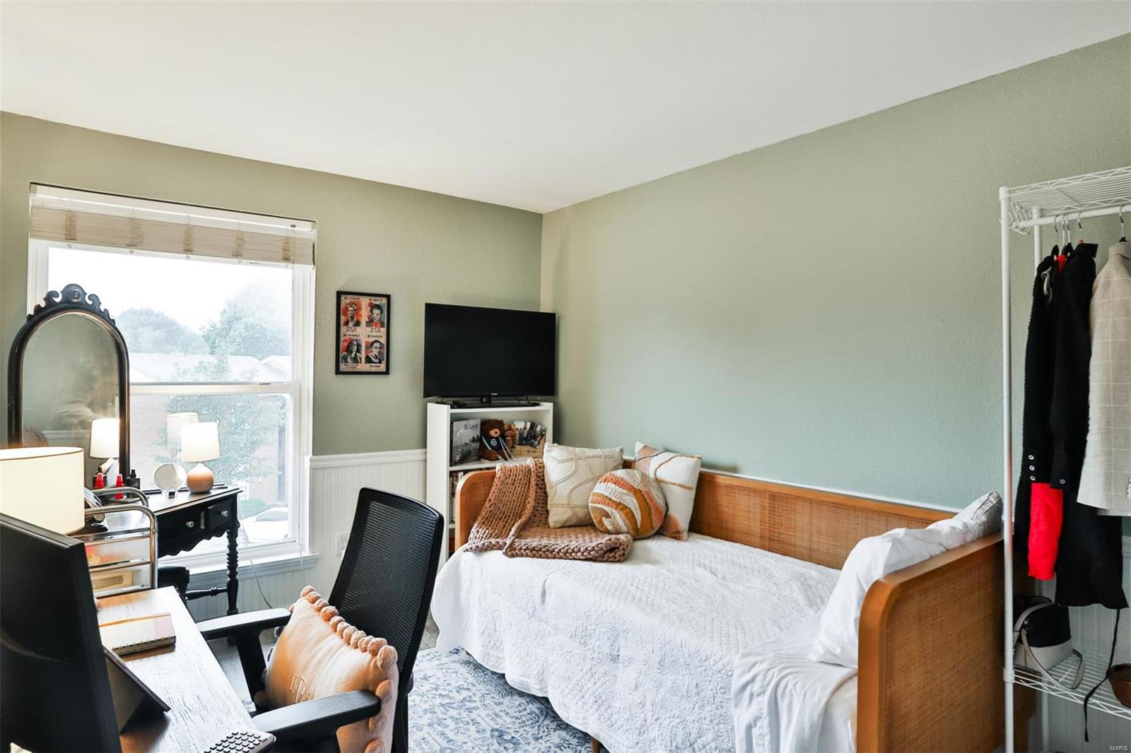 Greenbriar Condo - Residential