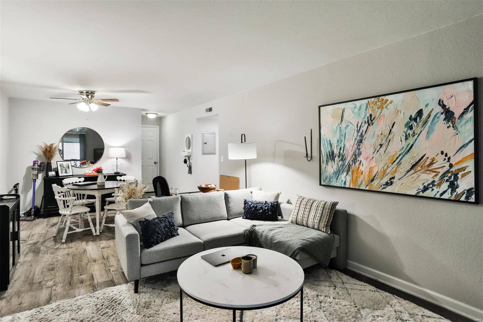 Greenbriar Condo - Residential