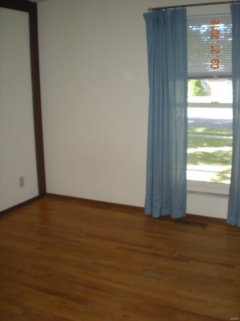 Larimore Plaza - Residential