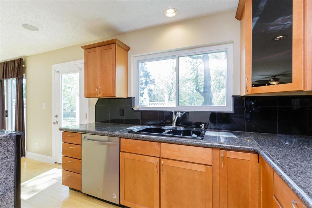 La-Dina - Residential