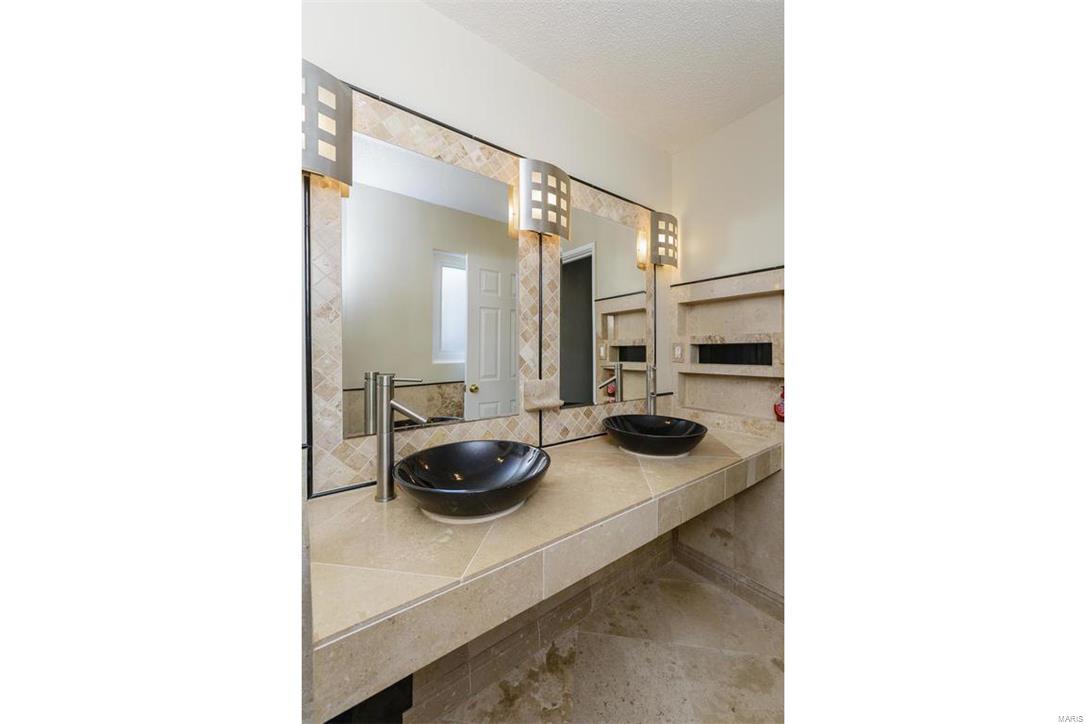 La-Dina - Residential