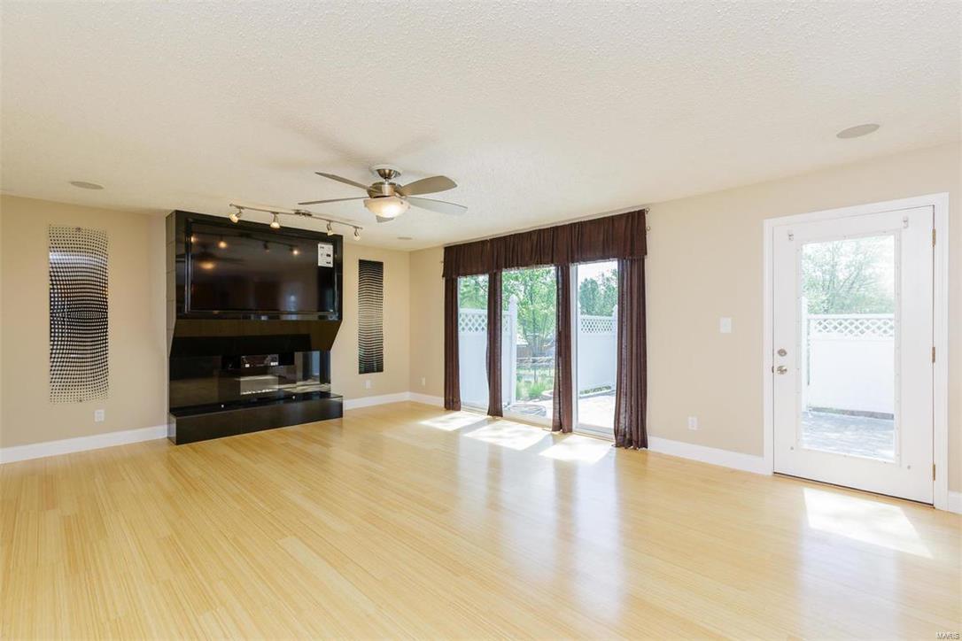 La-Dina - Residential