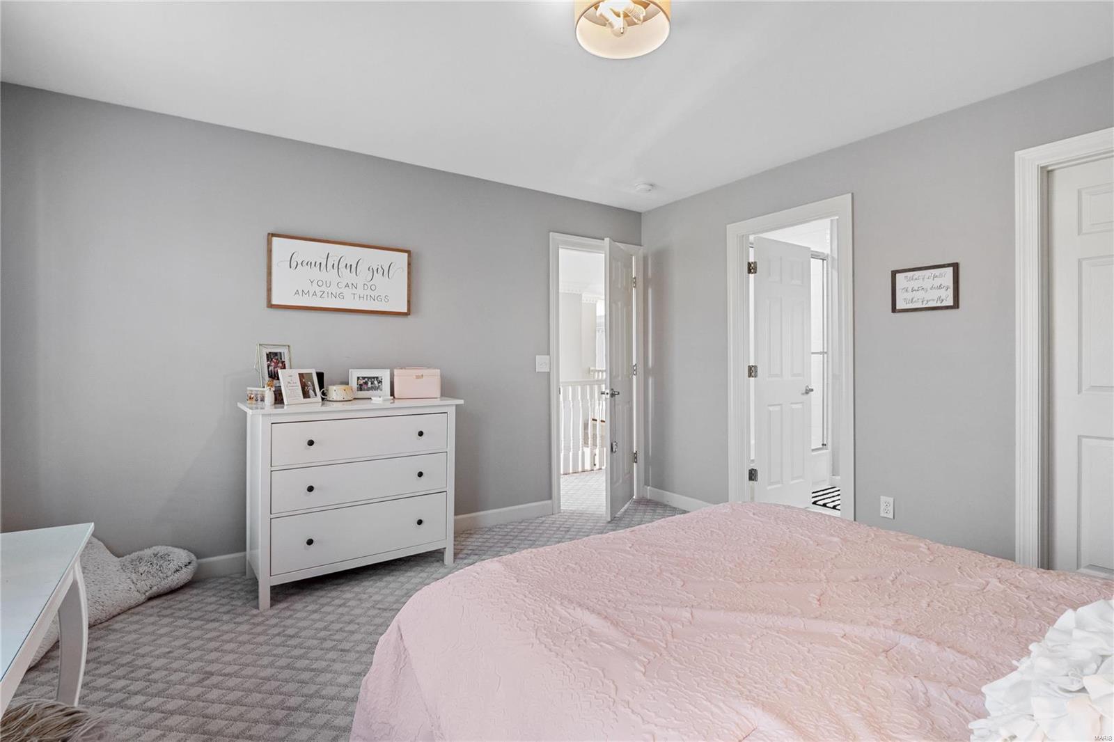 Pine Creek - Residential