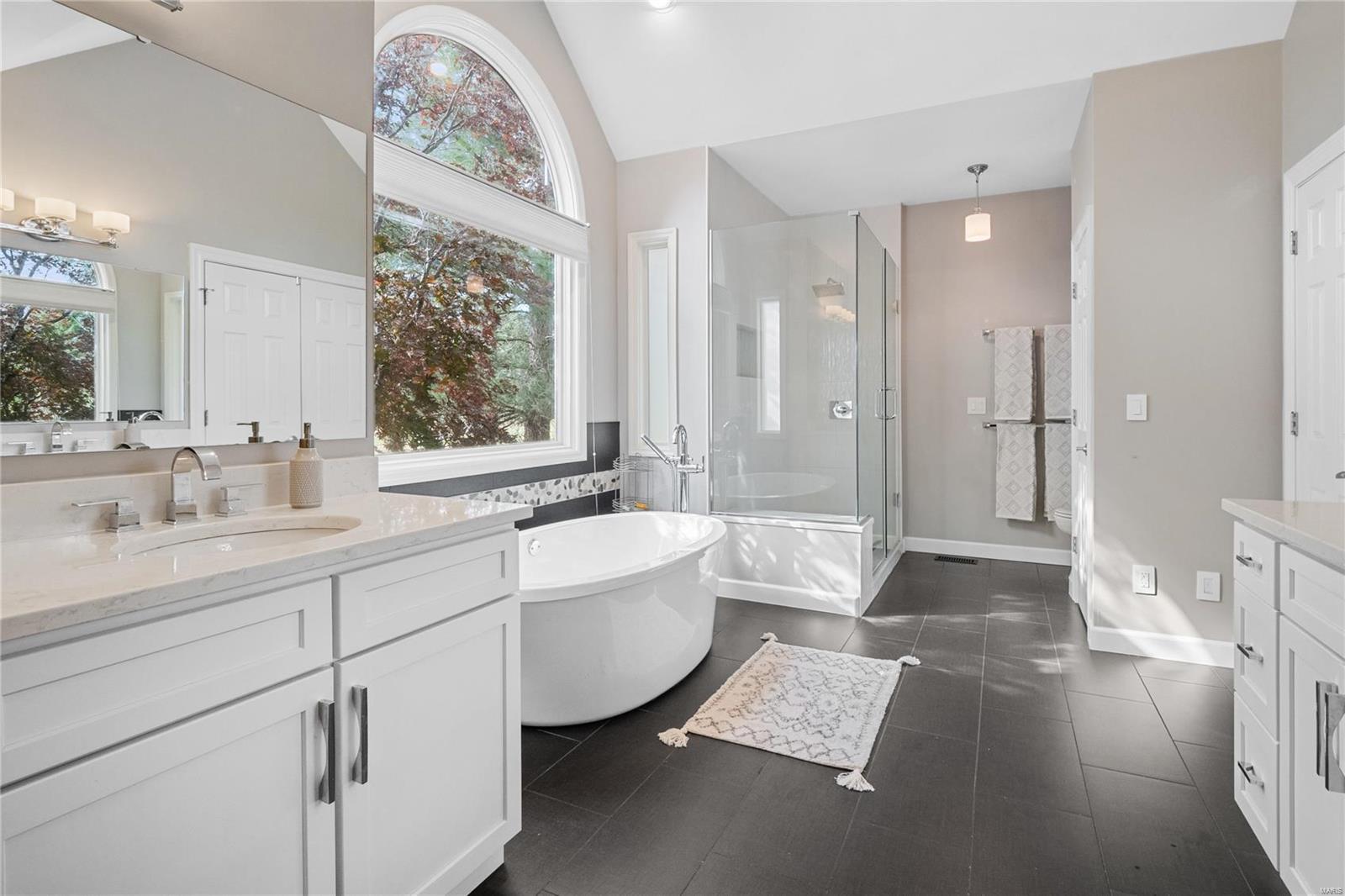 Pine Creek - Residential