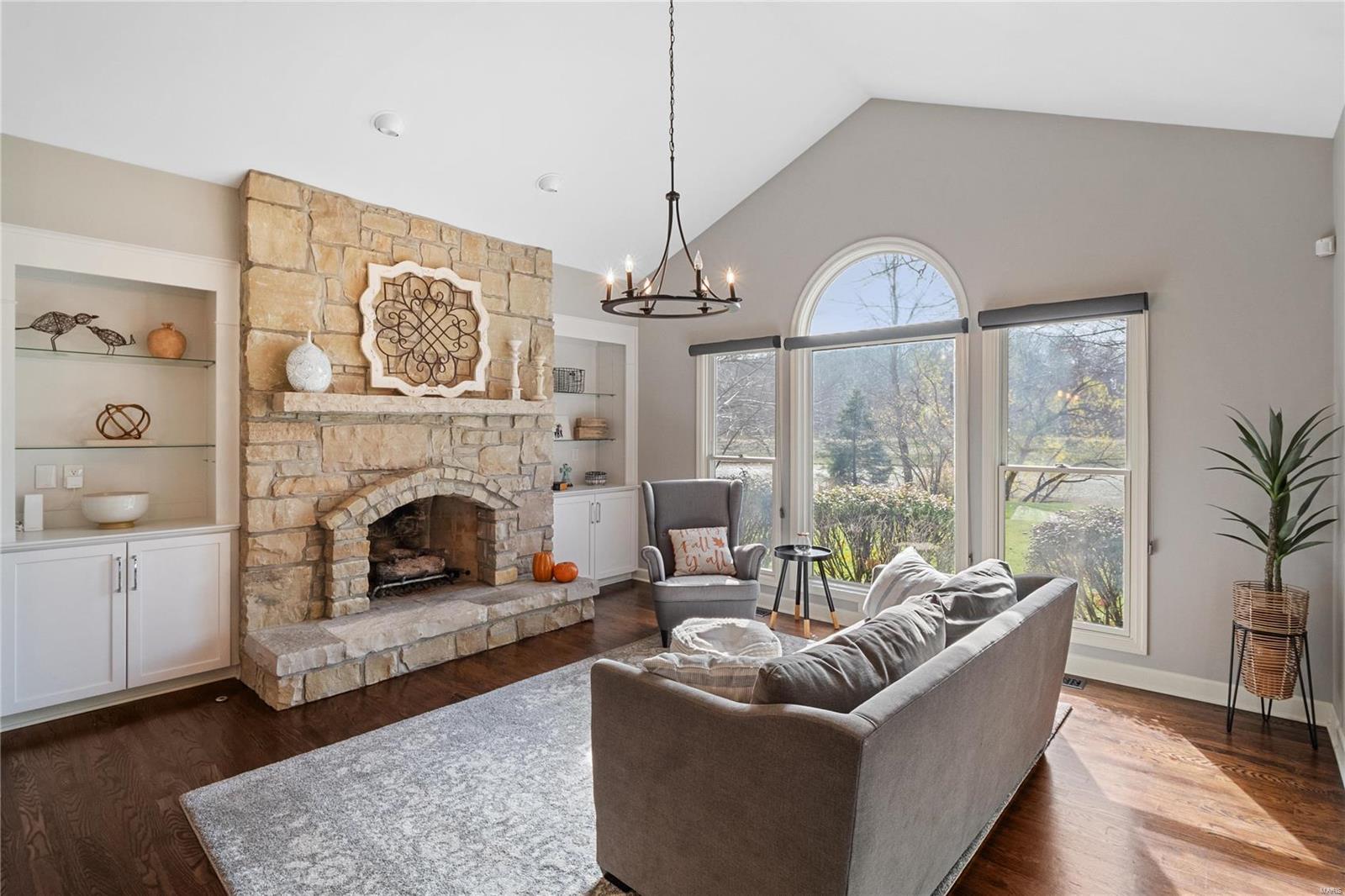 Pine Creek - Residential