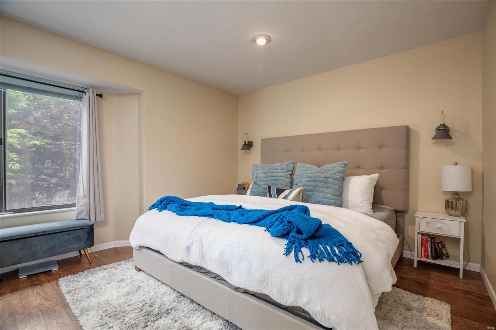 Waterford Square Condos - Residential