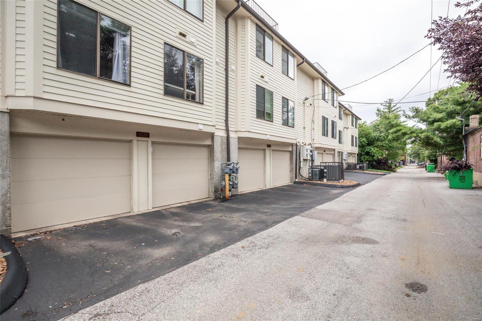 Waterford Square Condos - Residential