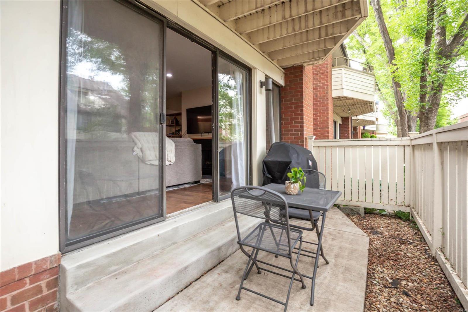 Waterford Square Condos - Residential