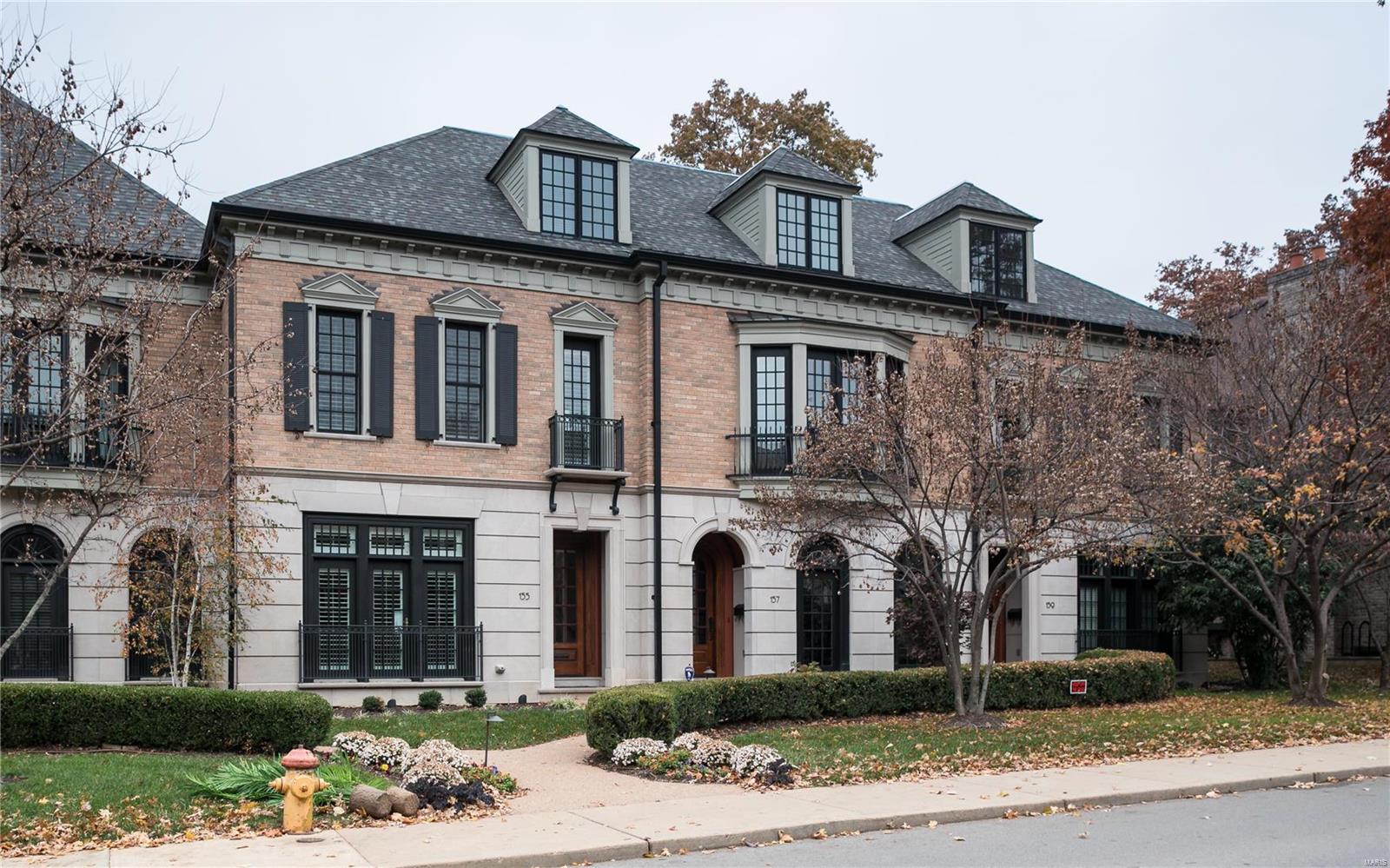 Villas of Clayton Gardens - Residential