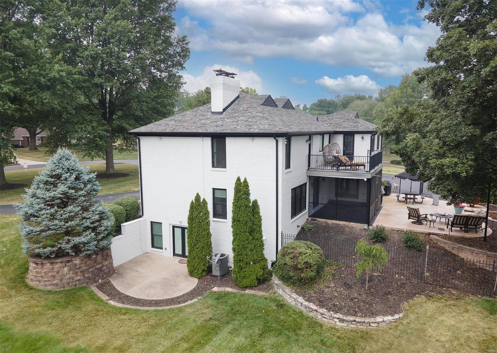 West Hampton 2 - Residential