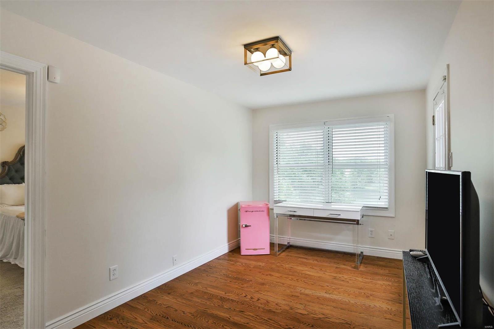 West Hampton 2 - Residential