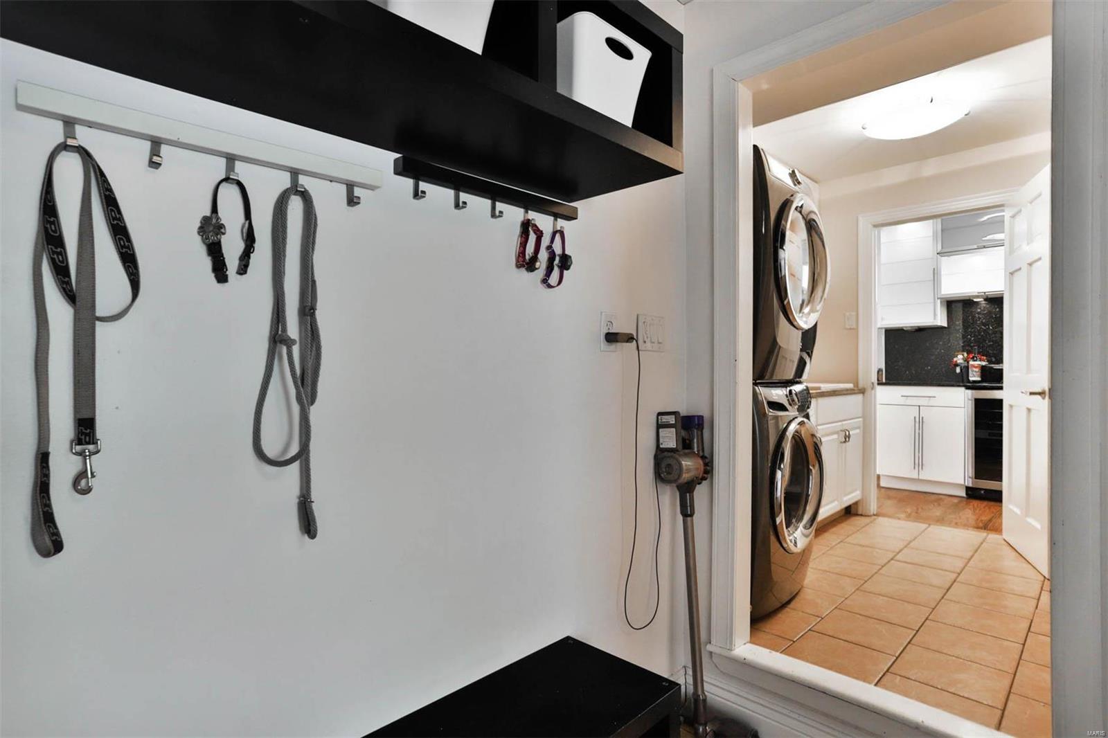 West Hampton 2 - Residential