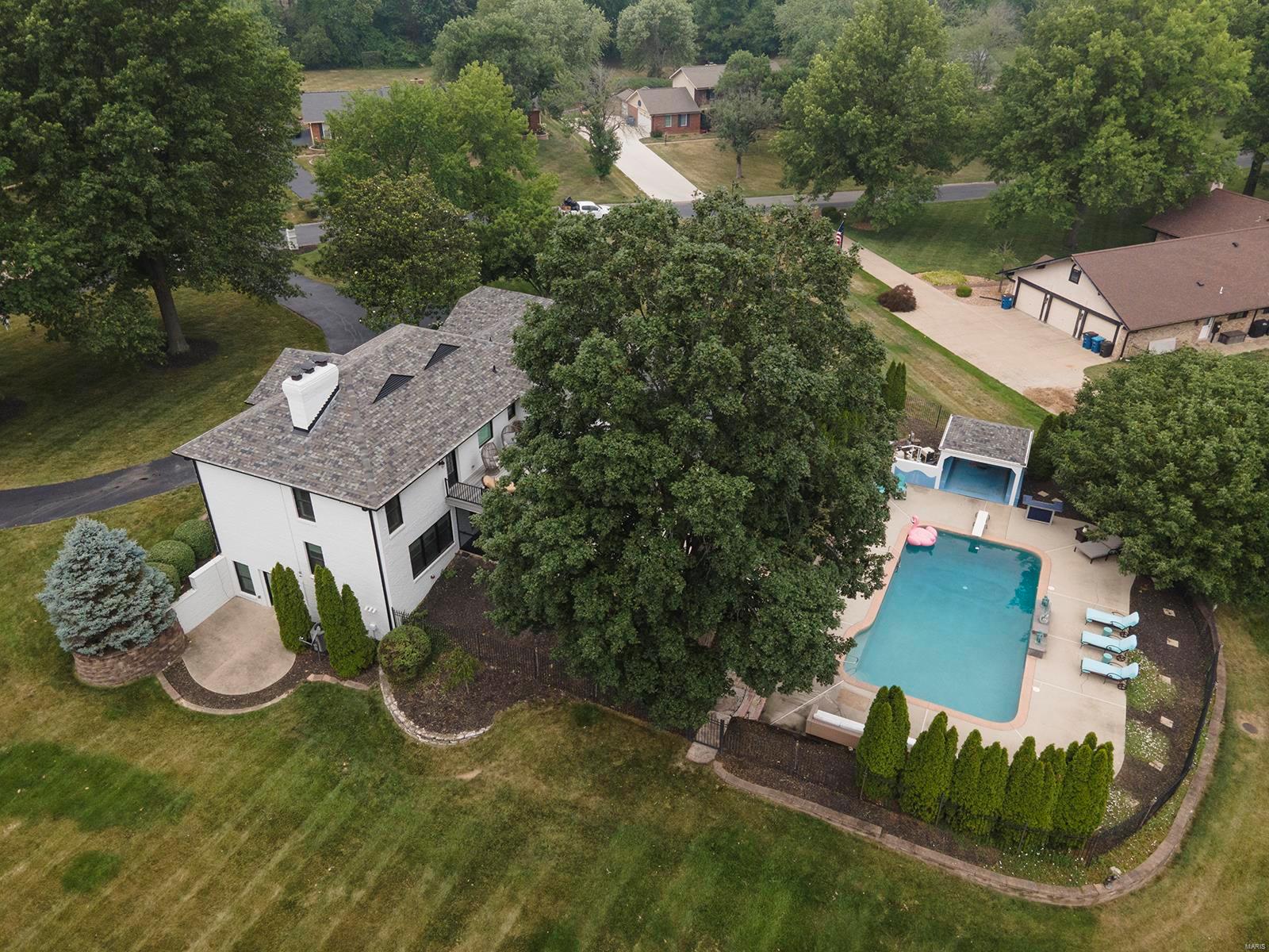 West Hampton 2 - Residential