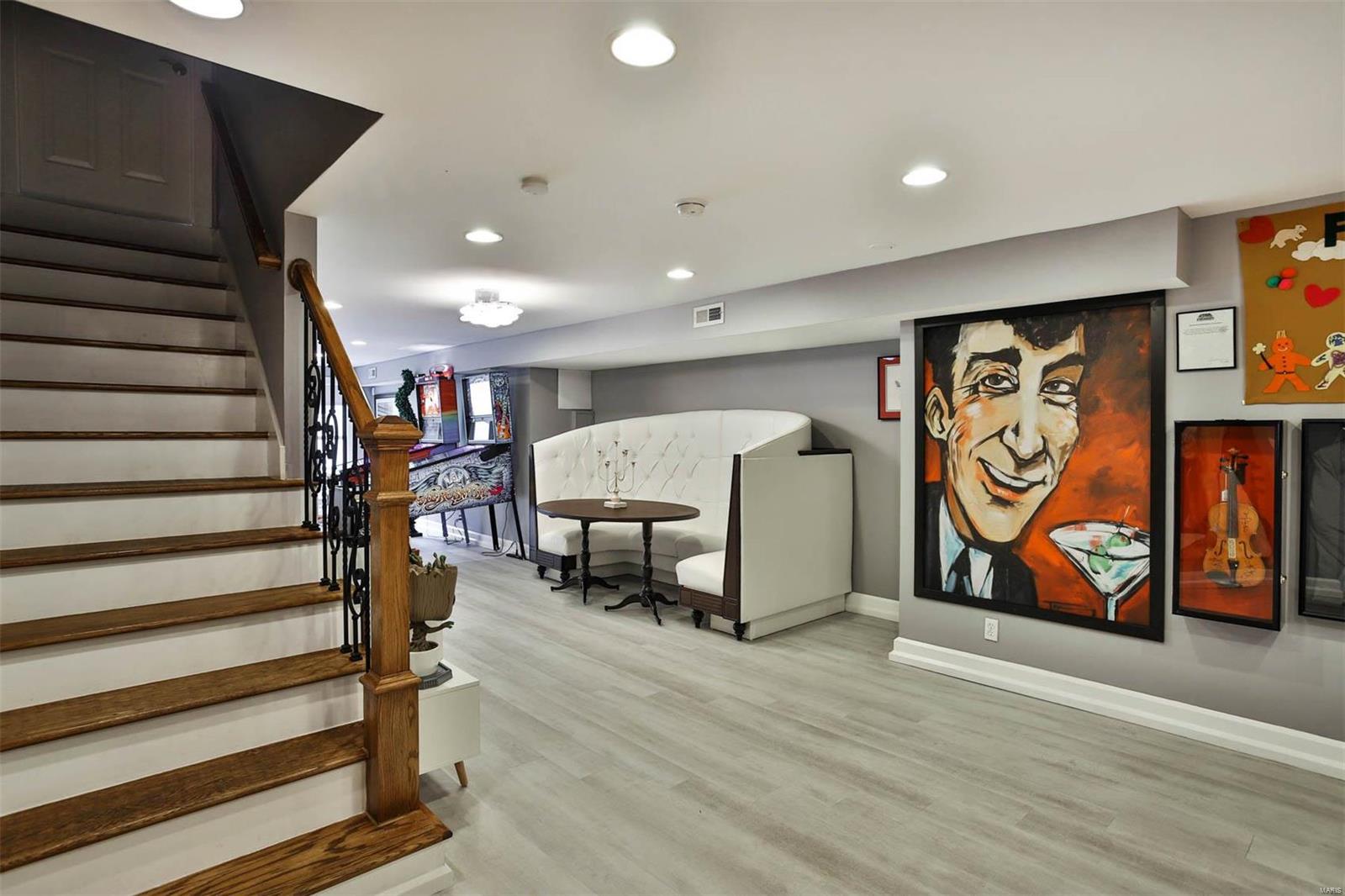 West Hampton 2 - Residential