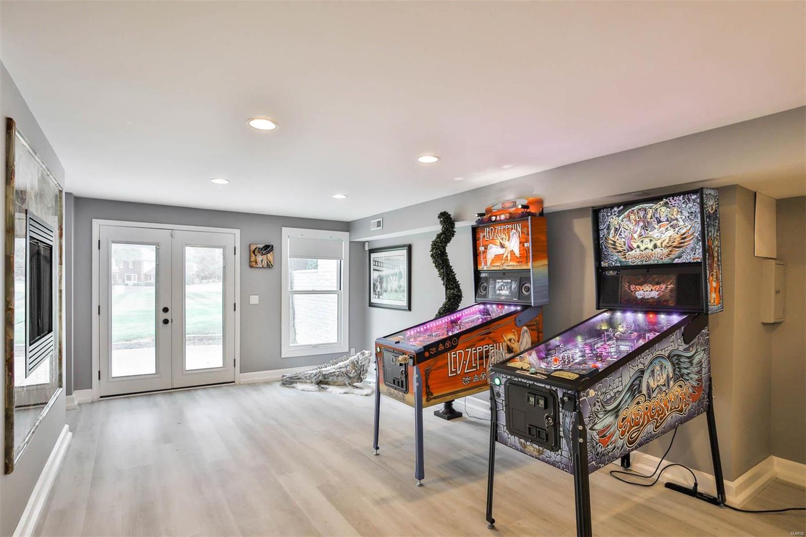 West Hampton 2 - Residential