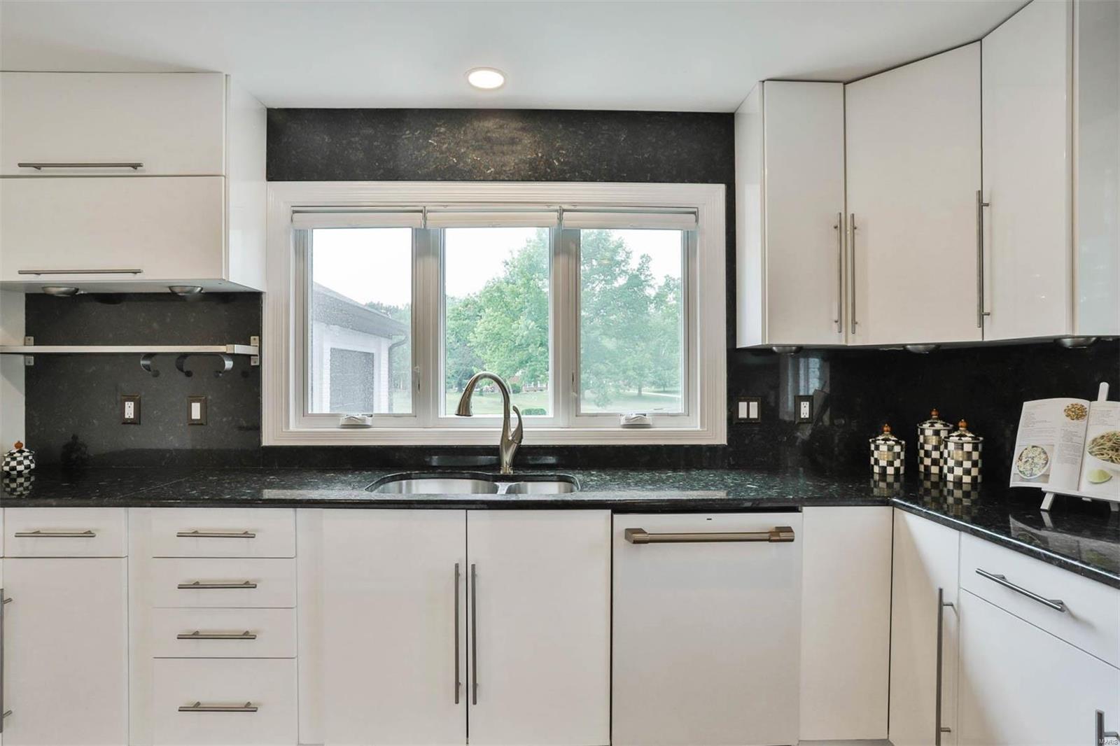 West Hampton 2 - Residential