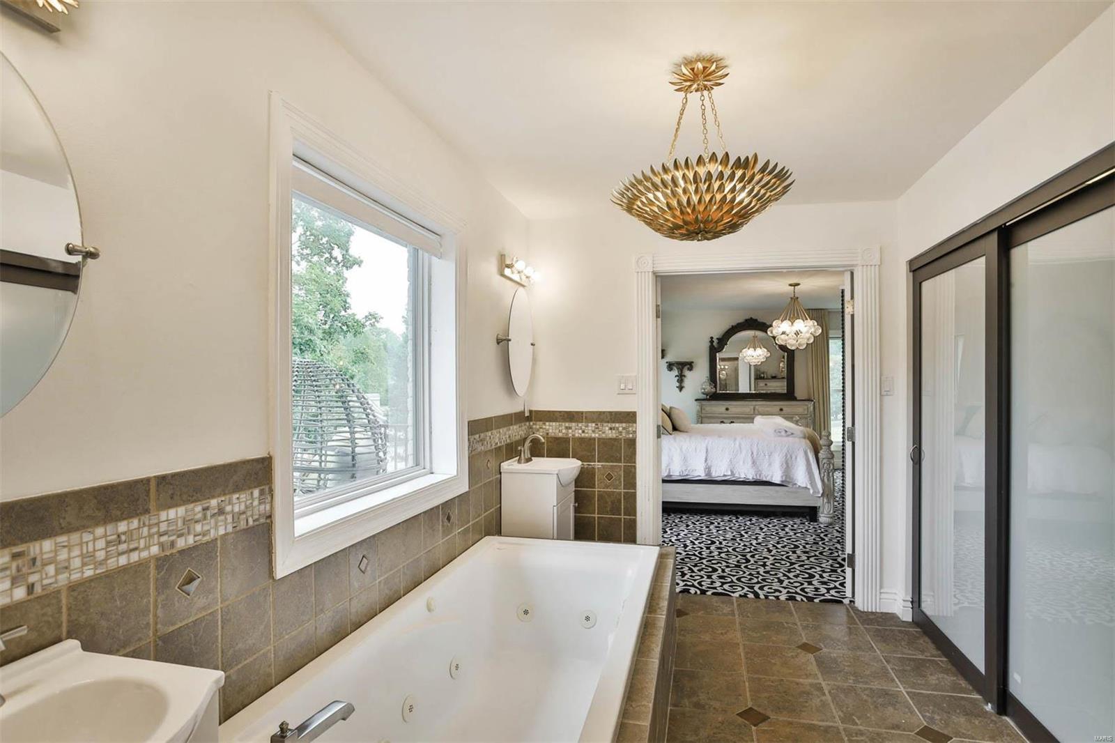 West Hampton 2 - Residential