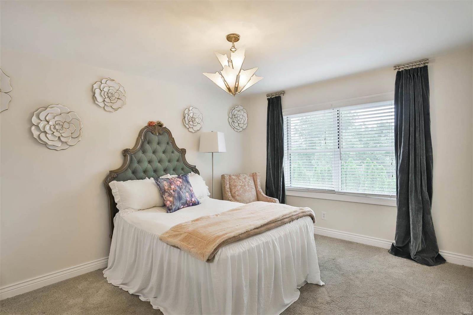 West Hampton 2 - Residential