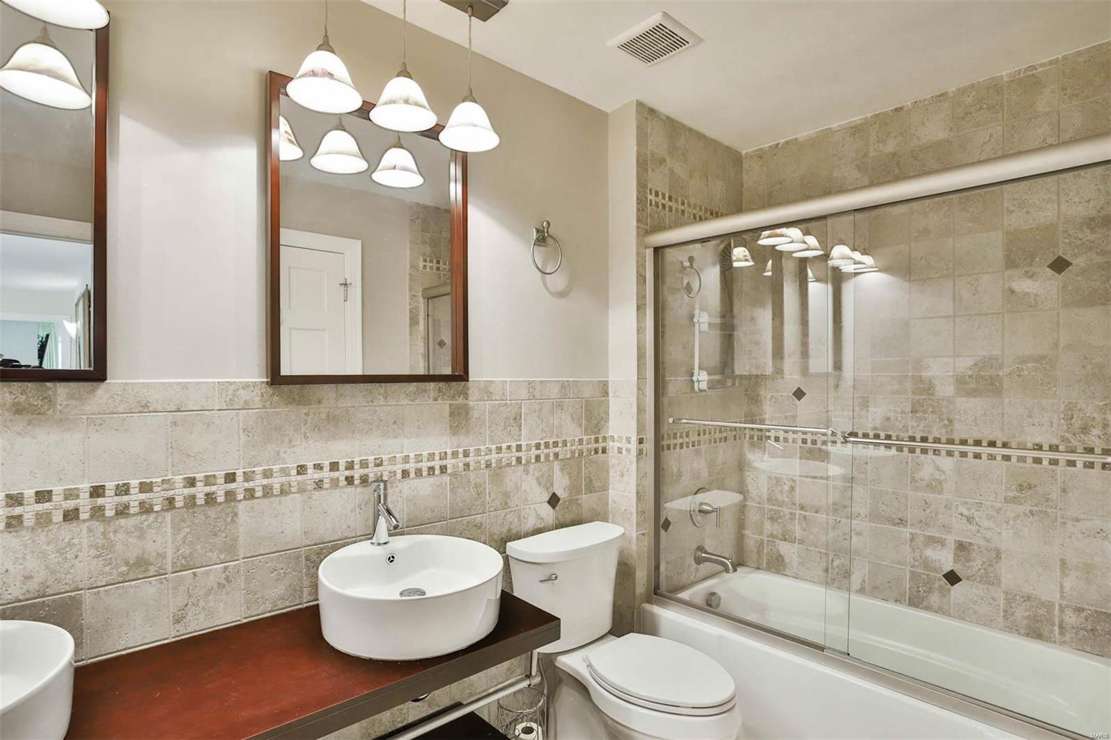 West Hampton 2 - Residential