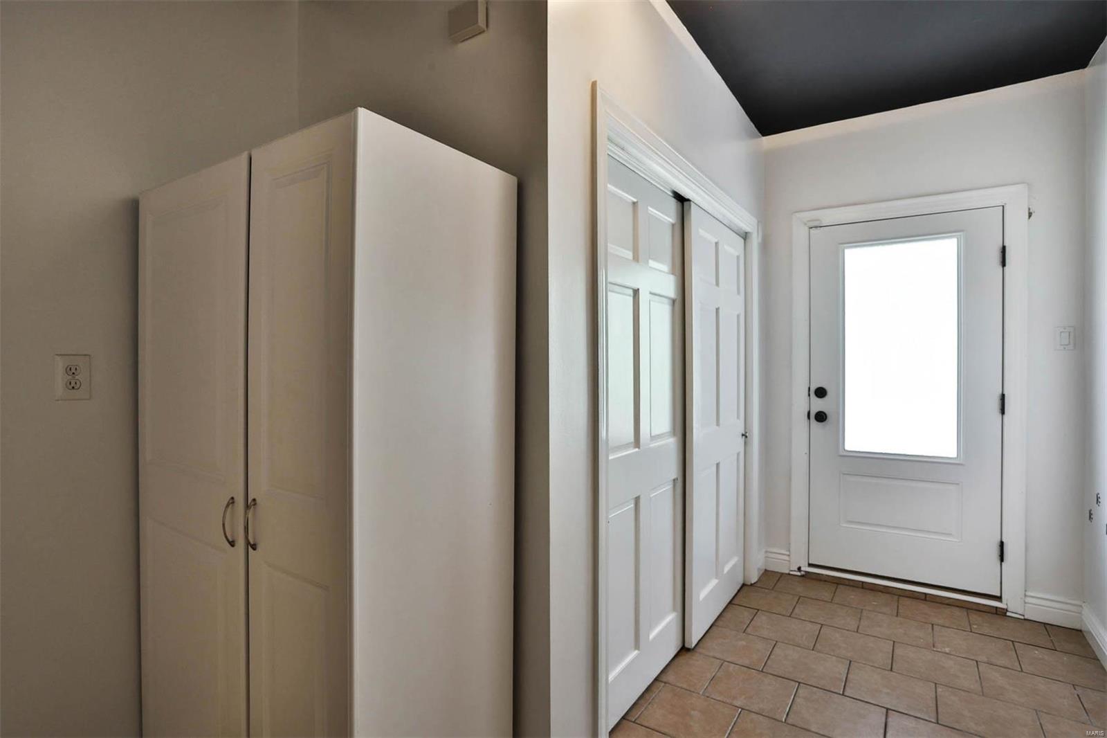 West Hampton 2 - Residential