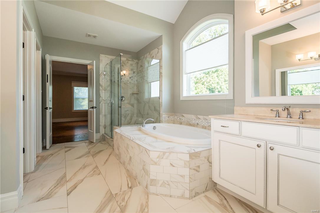 Belle Maison - Residential