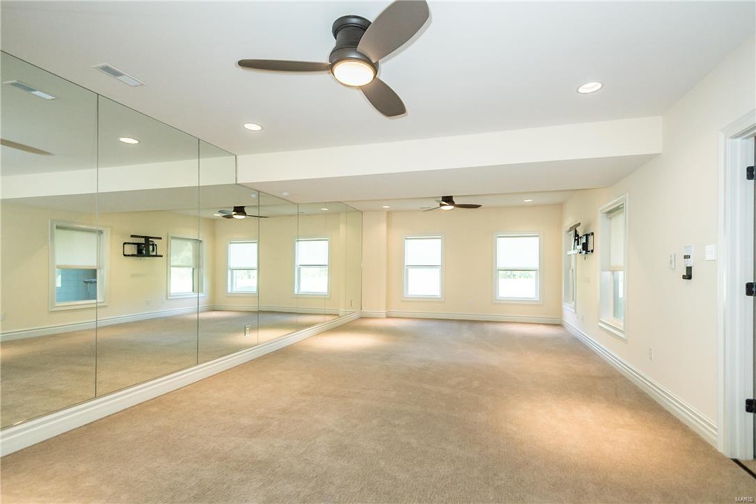 Belle Maison - Residential