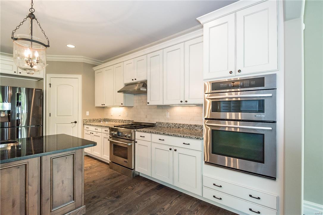 Belle Maison - Residential