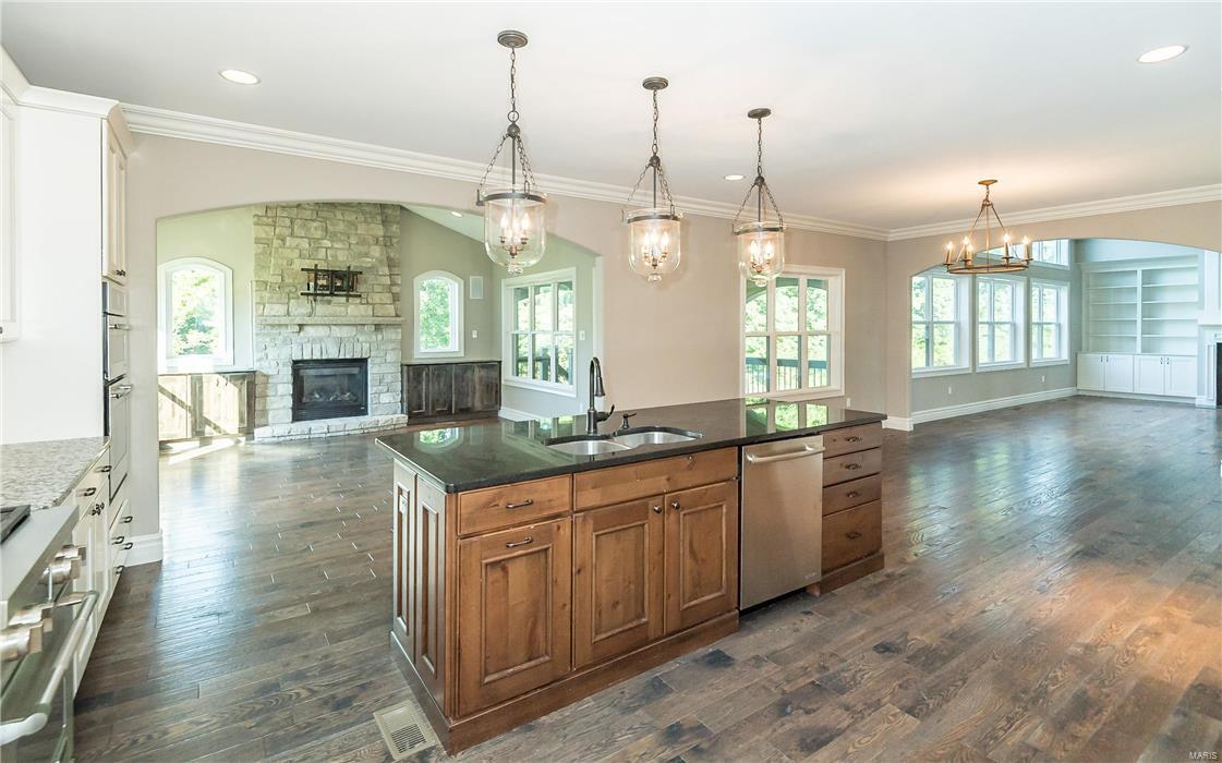 Belle Maison - Residential