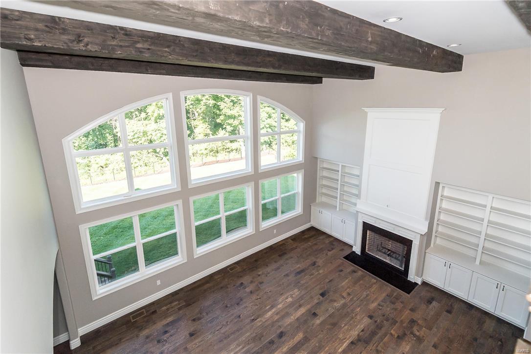 Belle Maison - Residential