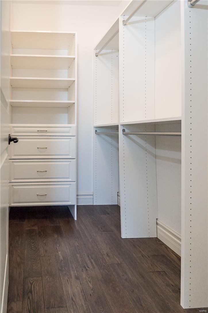 Belle Maison - Residential